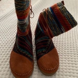 COPY - Tom’s brand Aztec style fabric boots